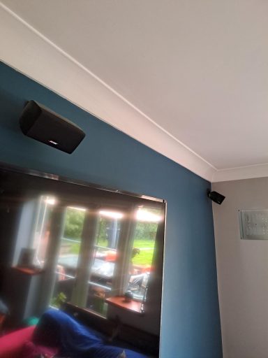 Installed home theatre surround sound system