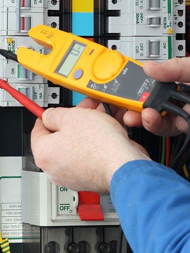 Emergency electrician services in Thames Ditton